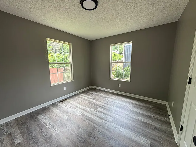217 W Tennessee Ave — Photo 12