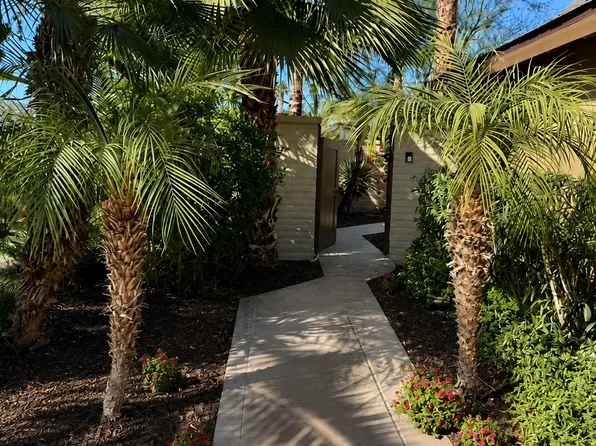 190 Wagon Wheel Rd, Palm Desert, CA 92211