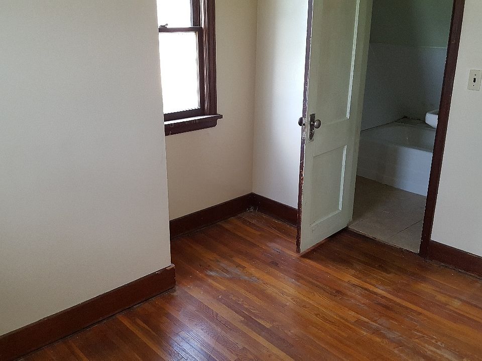 108 2nd St SW 108 2nd St SW Austin MN Zillow