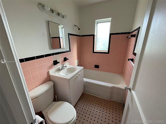 5th image of 231 Santillane Ave #4