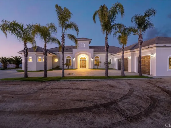 23048 Sky Mesa Rd, Homeland, CA 92548
