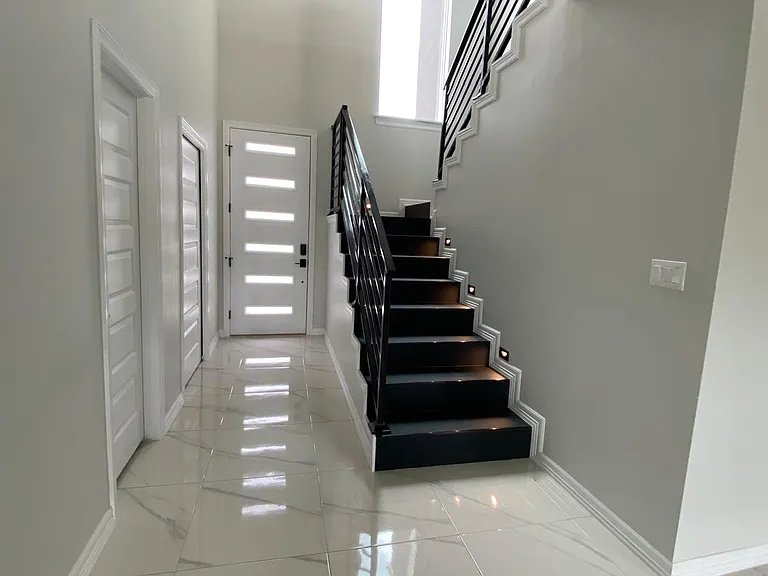 5518 N Crown Point — Photo 5