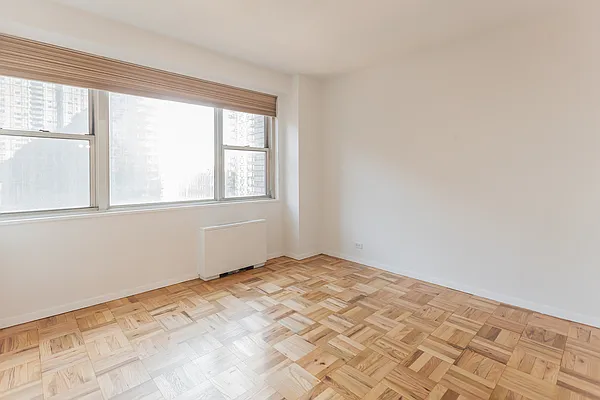 Sold by Noble Realty | media 8