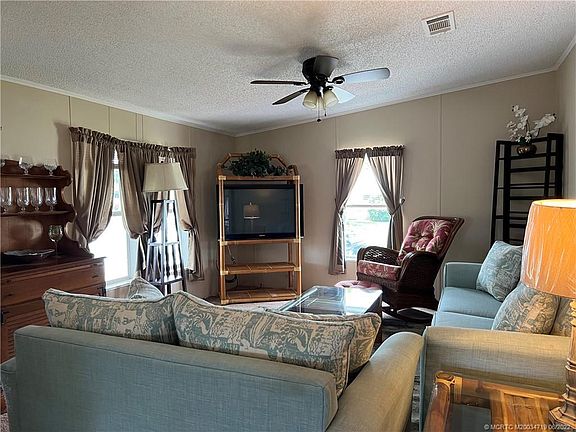 2nd image of 4252 SE Sweetwood Way