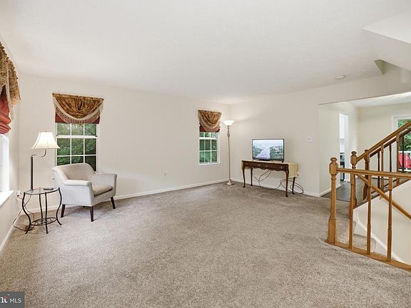 4th image of 8960 Waldren Way