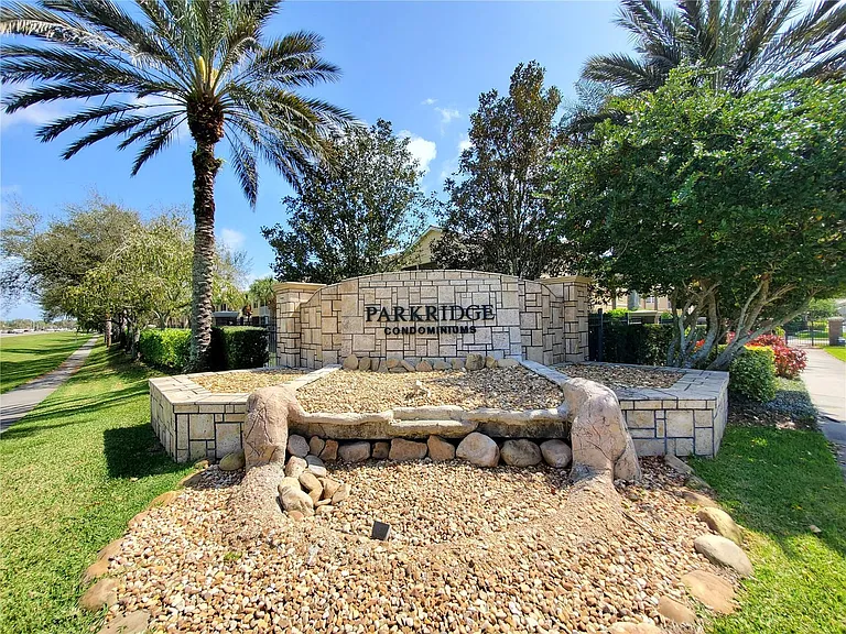 3468 Parkridge Cir #33-201 — Photo 1