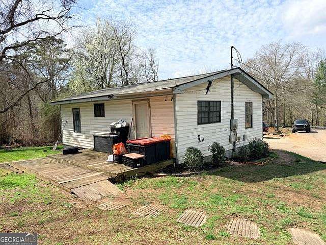 1st image of 414 Lewis Rd