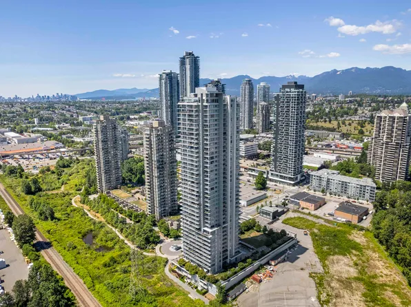 2388 Madison Ave #608, Burnaby, BC V5C 0K8