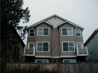 9031B 18th Ave SW, Seattle, WA 98106