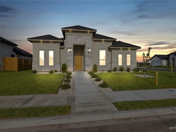 2214 N Gaytan St, Edinburg, TX 78542