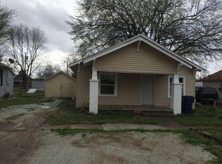 727 W 8th St, Ada, OK 74820