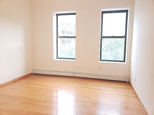 4th image of 2754 Broadway APT 5S