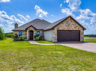9316 Wheatfield Rd, Grandview, TX 76050