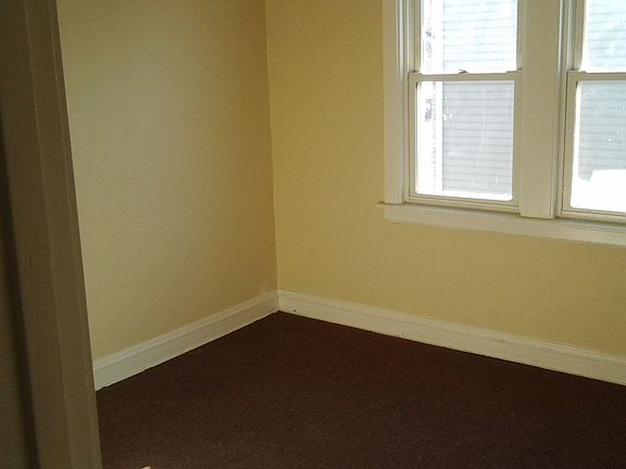 3rd image of 9116 S Greenwood Avenue # Fl 2nd