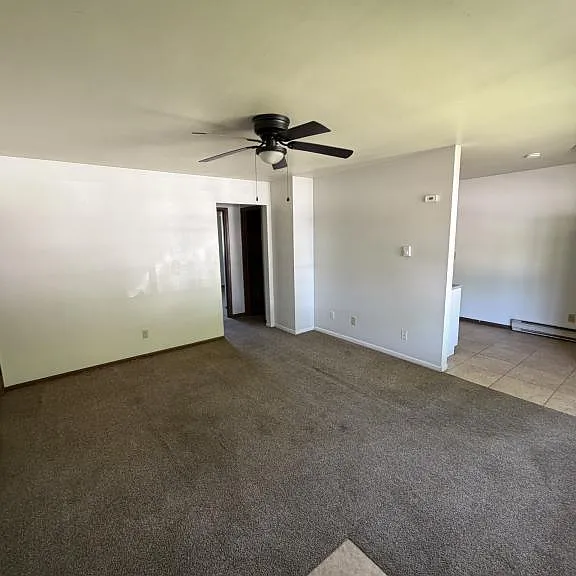 500 N Westridge Dr #D6 — Photo 2