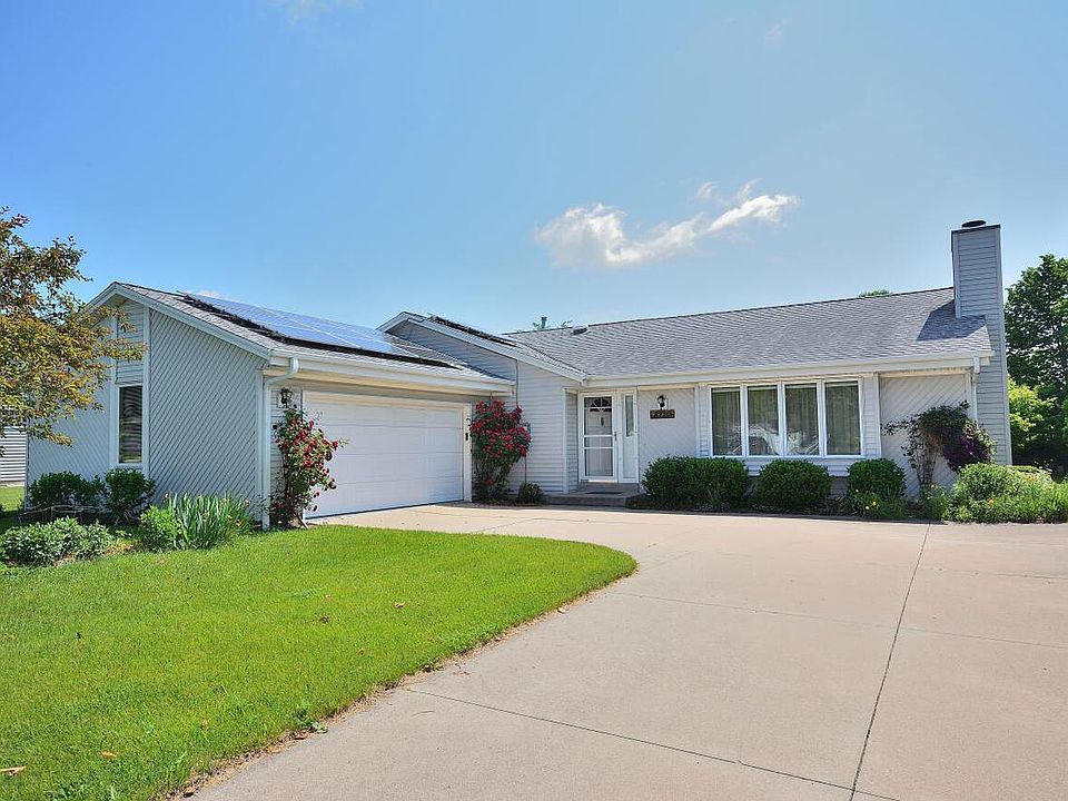 1st image of 8220 South Wildwood DRIVE