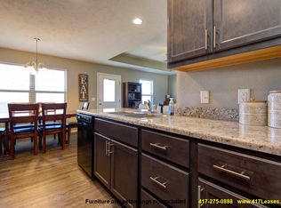 1338 S Marseilles Ave, Republic, MO 65738