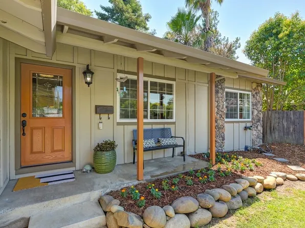 2620 Blackburn Dr, Davis, CA 95618