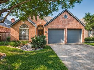 404 Old York Rd, Irving, TX 75063