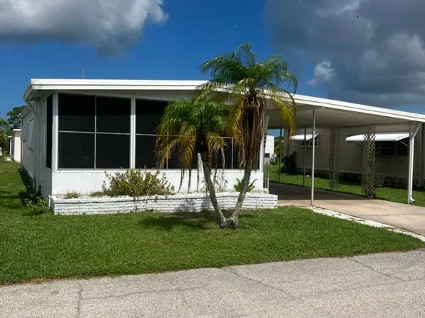 346 10th St, Nokomis, FL 34275