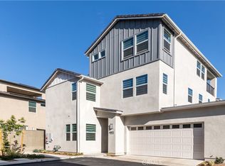 405 Clipper, Irvine, CA 92618