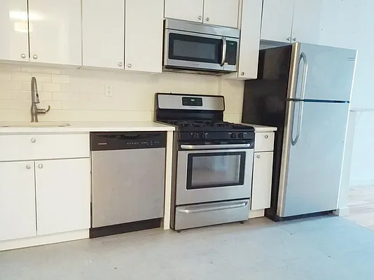 Rented by Bohemia Realty Group | media 1