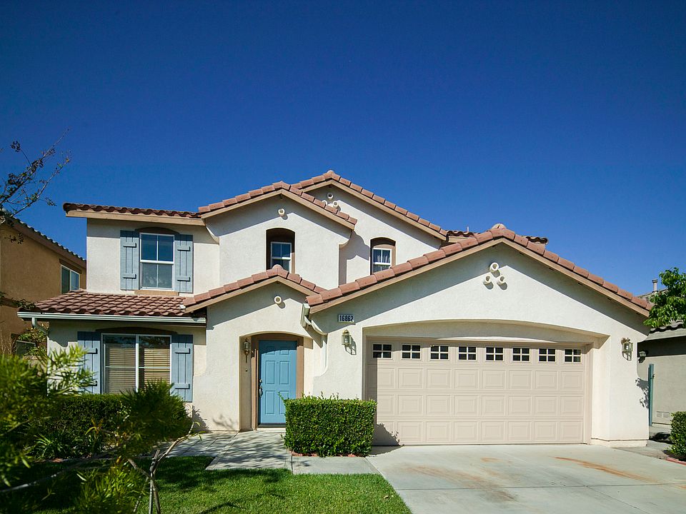1st image of 16862 Cascades Pl