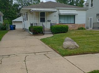 18500 Glenmore St, Redford, MI 48240