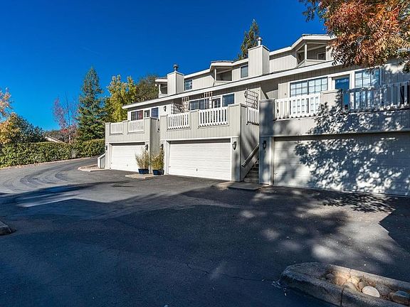 3rd image of 3220 United Dr APT 3
