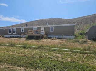 1366 Highway 14, Shell, WY 82441