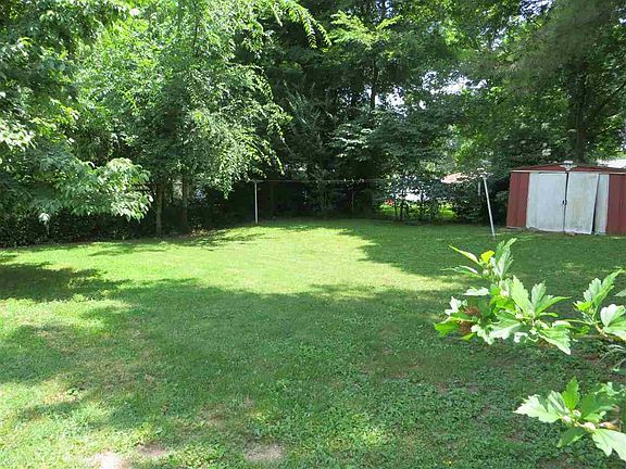 2nd image of 3226 Minnich Ave