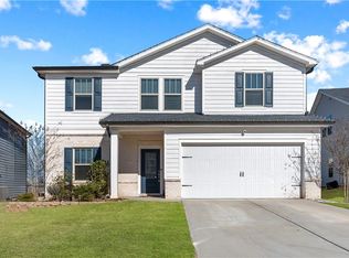 4839 Dufour Dr, Lilburn, GA 30047