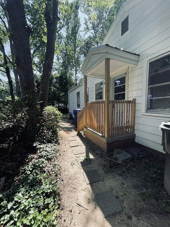 117A White Oak Dr — Photo 2