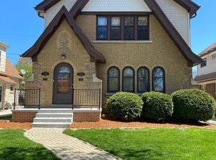 2810 N 70th St, Milwaukee, WI 53210