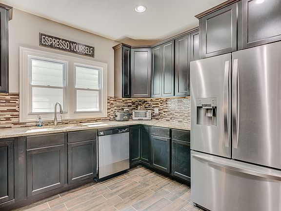 2nd image of 5044 N Kolmar Ave