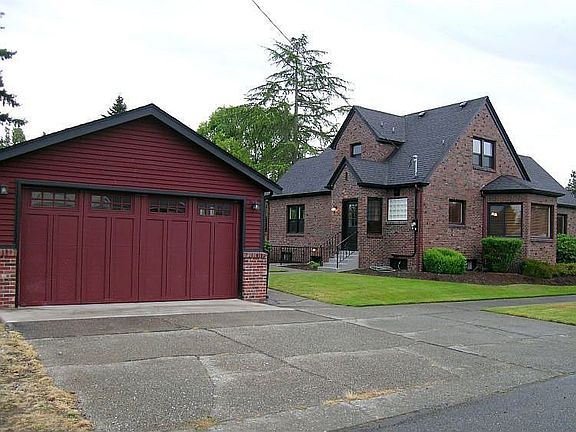Not many homes in North Tacoma can boast a new 4-car garage!