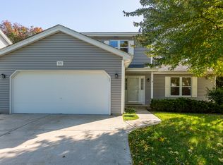 501 Beaconsfield Ave, Naperville, IL 60565