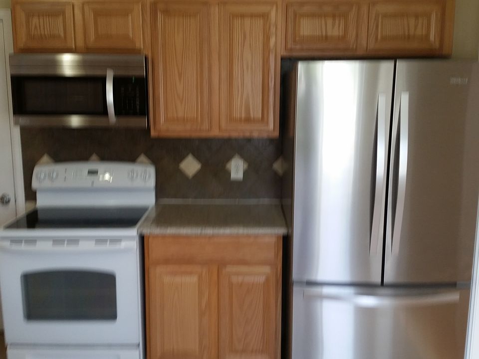 2nd image of 1630 S Zenobia St