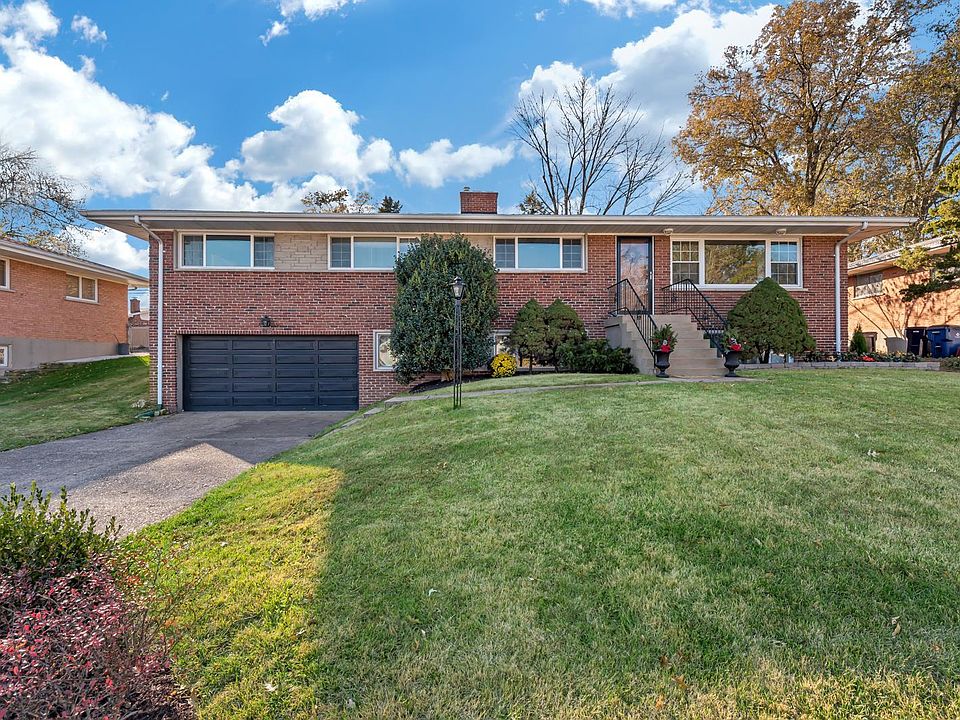 1st image of 8915 Harwich Dr