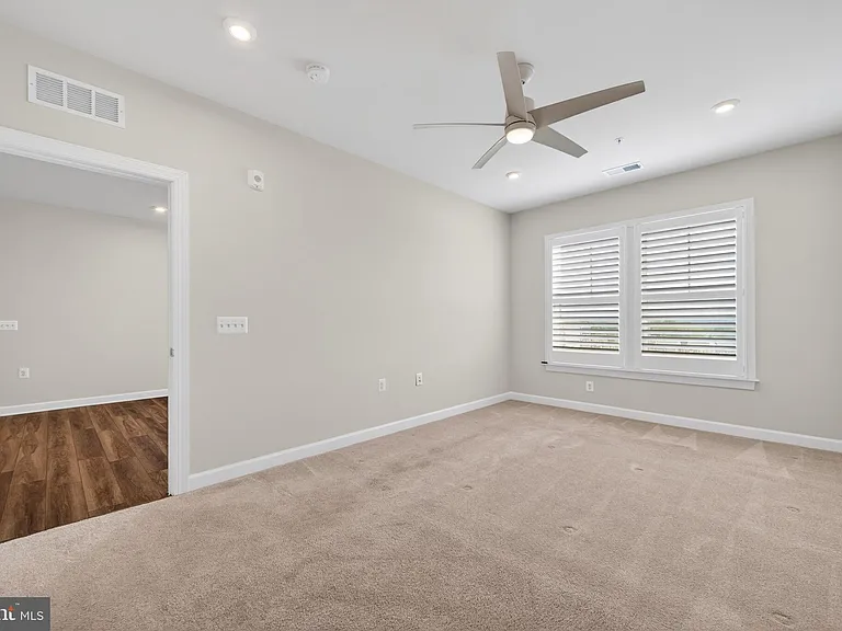 21630 Hawksbill High Cir #405 — Photo 19