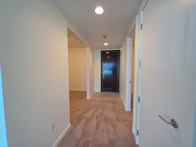 4525 Dean Martin Dr #2807 — Photo 3