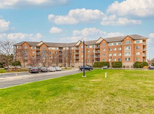 125 N Buffalo Grove Rd APT 407, Buffalo Grove, IL 60089