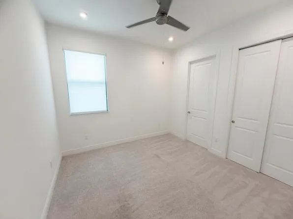 2744 SE Ashfield Drive, Port St Lucie, FL 34984