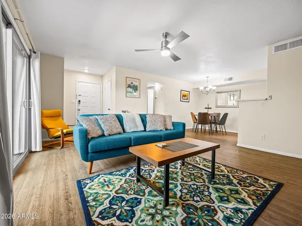 4608 W MARYLAND Avenue #202, Glendale, AZ 85301