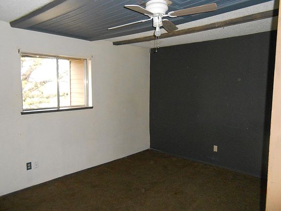 4th image of 1314 Northcliff Ave
