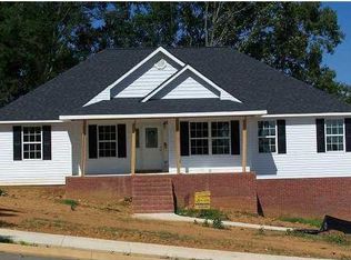 44 S Bending Oak Dr, Chickamauga, GA 30707