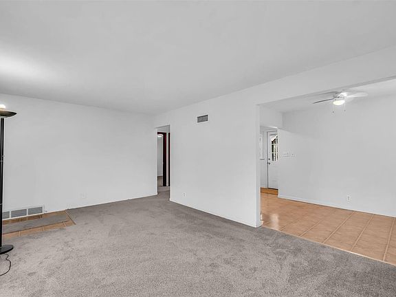 5th image of 1711 Northfield Dr