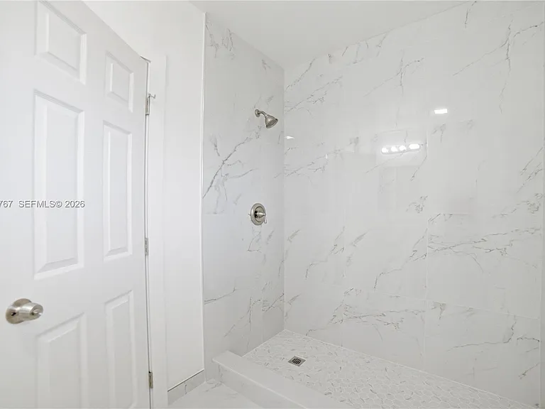 5201 Yellow Pine Ln — Photo 14