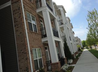 8027 Whitehall Executive Center Dr APT 5206, Charlotte, NC 28273