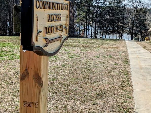 14 Lawsons Dr #14, Clarksville, VA 23927